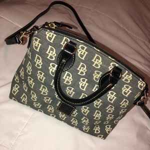 Authentic Dooney & Bourke crossbody